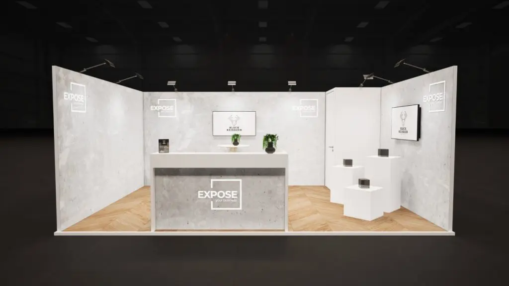 Beursstand met presentatiewanden, schermen, statafel en afgesloten bergruimte voor een nette en functionele beurs-presentatie.