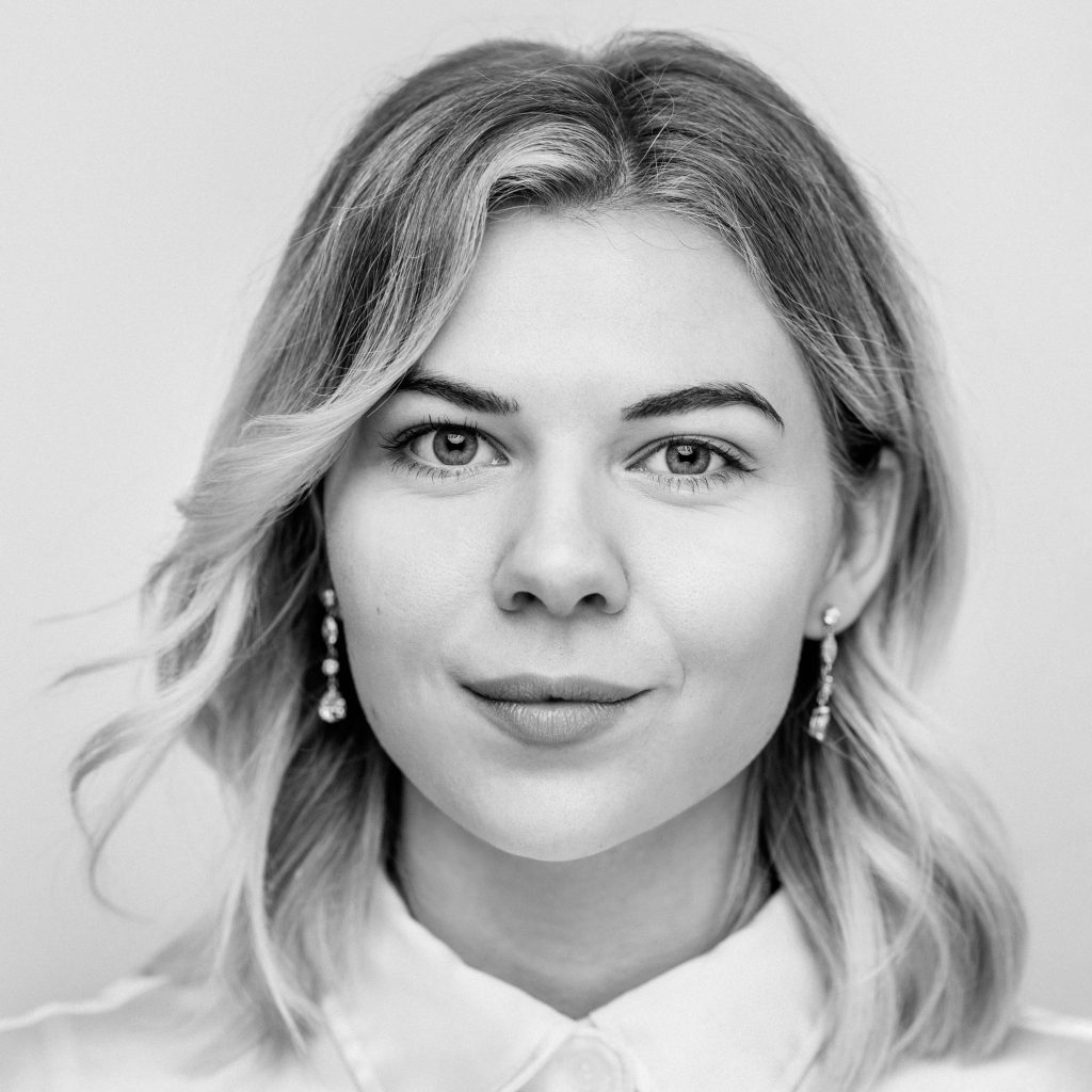 Black Reindeer Ons Team Louise Gils