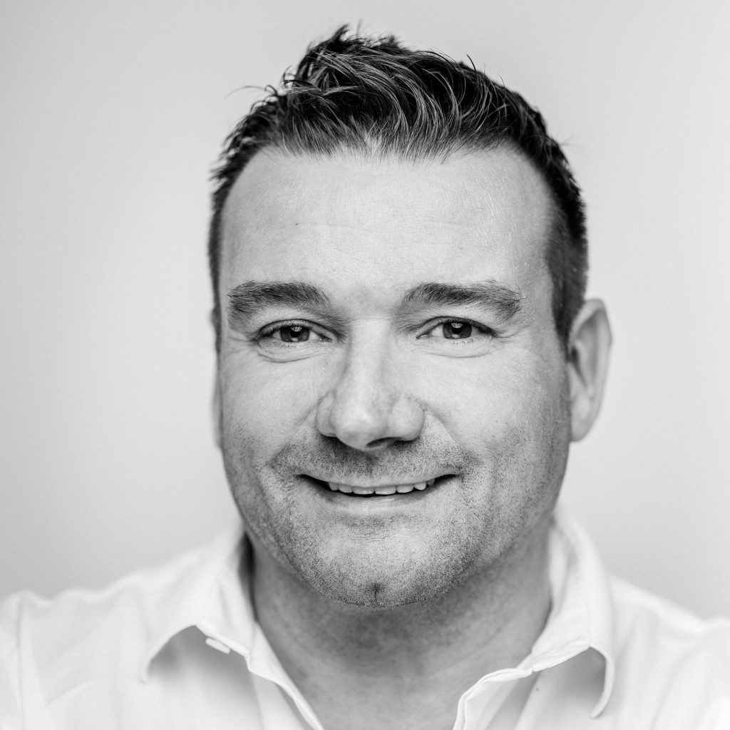 Black Reindeer Ons Team Ad Rombouts
